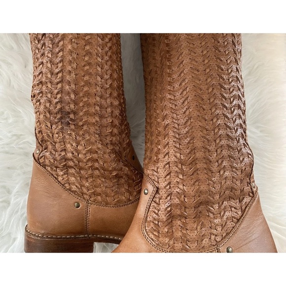 FRYE Shirley Woven Tan Leather Knee High Tall Western Riding Stud Boots Sz 6.5 - Picture 6 of 16